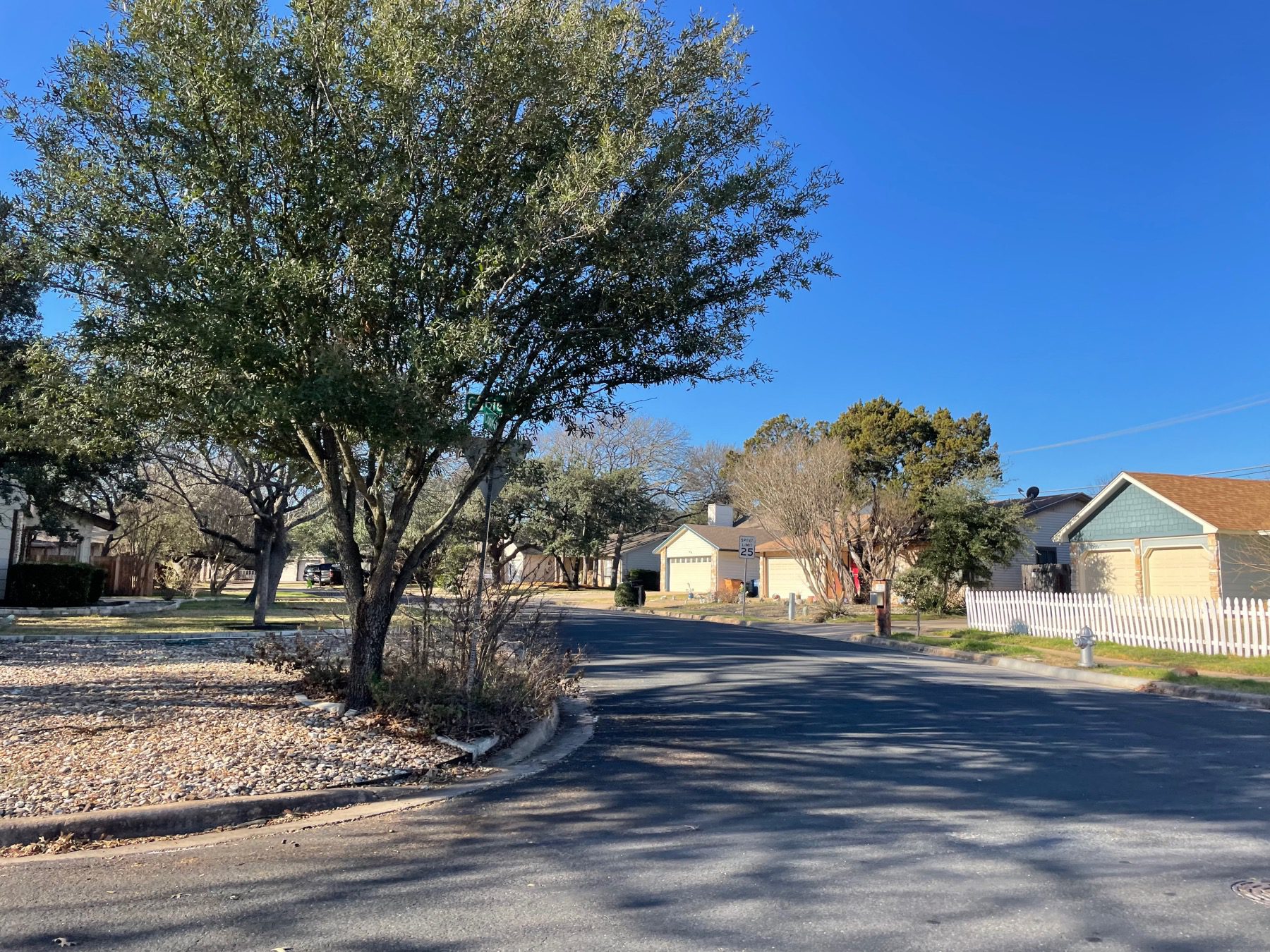 walnut crossing Austin tx 78759 neighborhood street