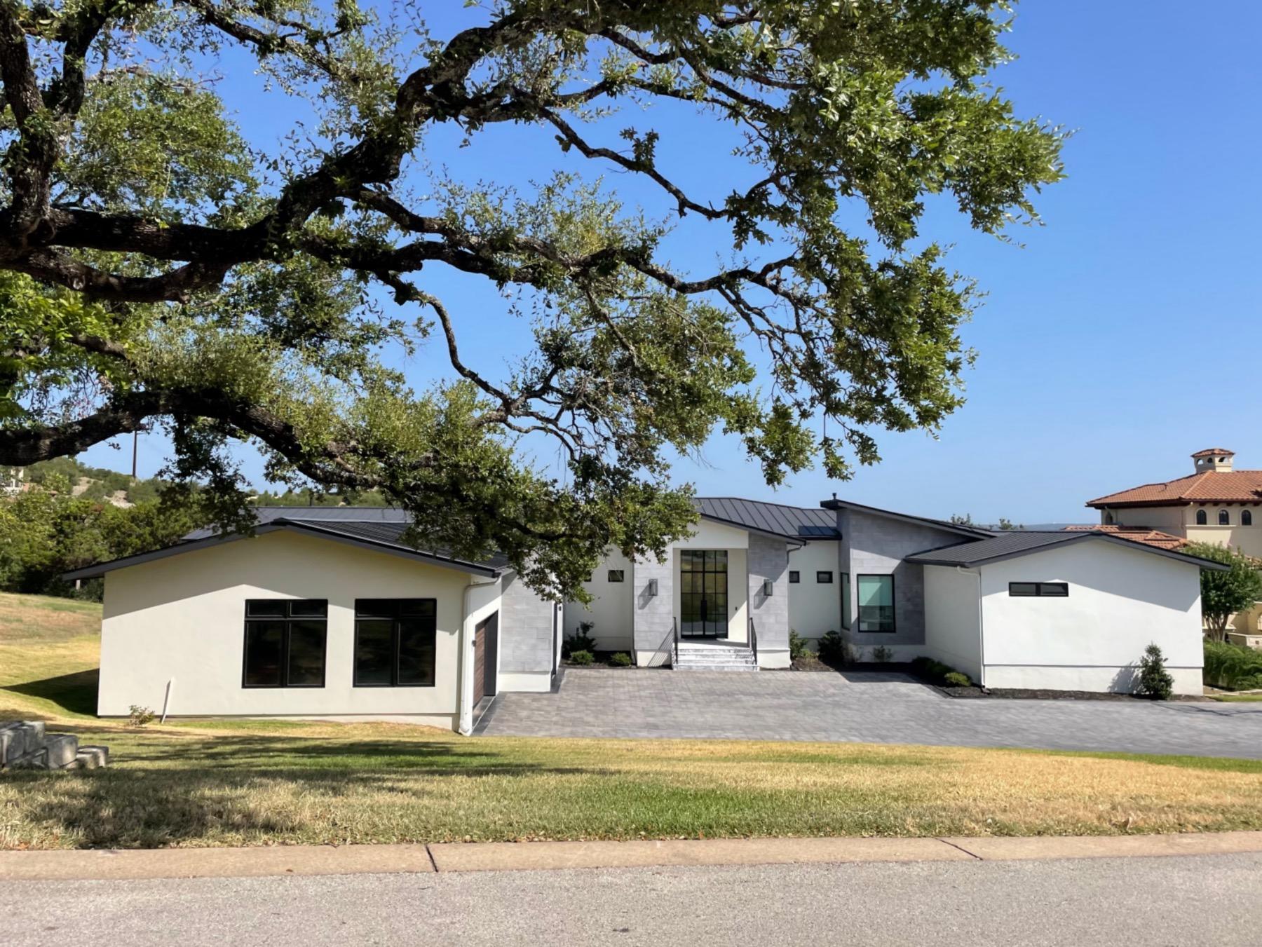 home in seven oaks Austin 78733